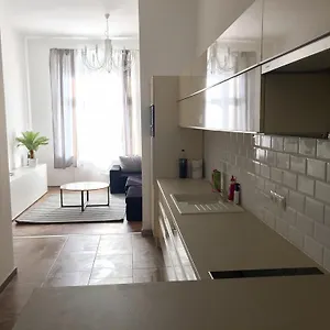 White Dream Apartamento Budapest
